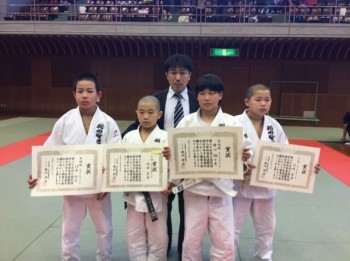 2016.4.1725vВc@lm_tN_